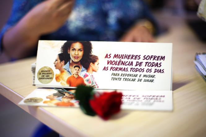 A Polícia Militar vai realizar, nesta sexta-feira (8) e no sábado (9), o II Encontro de Mulheres Policiais da PMPA. Na sexta, o evento será realizado, a partir das 9h, no auditório da Faculdade Ideal (Faci), na Rua dos Mundurucus, bairro Batista Campos. No sábado (9), a programação vai ocorrer, das 8h às 12h, na sede do Clube Cassazum, na Avenida Duque de Caxias, bairro do Marco.
 
FOTO: Maycon Nunes / AGÊNCIA PARÁ
DATA: 07.03.2019
BELÉM - PARÁ <div class='credito_fotos'>Foto: Maycon Nunes / Ag. Pará   |   <a href='/midias/2019/originais/e2027056-5e21-4257-bc36-9252e90af202.jpg' download><i class='fa-solid fa-download'></i> Download</a></div>