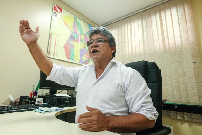 O Pará foi o estado do Norte do Brasil que teve a maior geração de empregos formais em 2018, segundo o Dieese. Foram quase 11 mil novos postos de trabalhos gerados, com 90.979 admissões e 80.196 desligamentos. O setor de maior destaque foi o de serviços, com 4% de crescimento. A perspectiva é que 2019 seja um ano ainda melhor, com aumento de vagas em diversas áreas.

FOTO: FERNANDO ARAÚJO / AGÊNCIA PARÁ
DATA: 20.02.2019
BELÉM - PA <div class='credito_fotos'>Foto: Fernando Araújo/Ag. Pará   |   <a href='/midias/2019/originais/e4646956-9b73-4861-a58d-959f53edb6f2.jpg' download><i class='fa-solid fa-download'></i> Download</a></div>