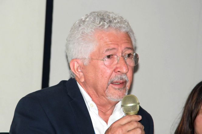 Com o objetivo de aprimorar os saberes, sistematizar conteúdos, dialogar as práticas e vivências educacionais para adolescentes autores de atos infracionais e apenados do sistema penitenciário, cerca de 300 profissionais que atuam na Fundação de Atendimento Socioeducativo do Pará (Fasepa), e demais atores públicos que trabalham com educação, participaram, nesta sexta-feira (3), no auditório do Campus III da Universidade do Estado do Pará (Uepa), do Seminário Políticas Públicas de Educação: Olhares sobre as práticas educacionais às pessoas privadas de liberdade.
Rubens Cardoso da Silva

FOTO: DIVULGAÇÃO
DATA: 03.05.2019
BELÉM - PARÁ <div class='credito_fotos'>Foto: Divulgação   |   <a href='/midias/2019/originais/e529f099-0375-4867-b151-8b557a66af7f.jpg' download><i class='fa-solid fa-download'></i> Download</a></div>