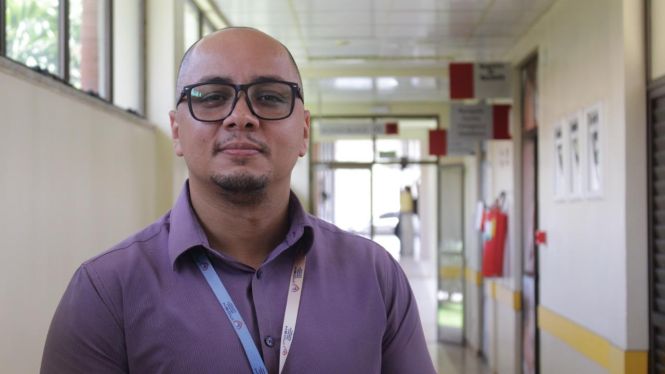 O gerente Administrativo e Financeiro, Ricardo Almeida explica que essa nova forma de gerir o acesso conta com a presença de um líder de Portaria que vai administrar uma equipe para identificar, orientar e encaminhar as pessoas para os lugares desejados dentro do HGT e, ao saírem, serão igualmente bem tratados. <div class='credito_fotos'>Foto: Divulgação   |   <a href='/midias/2019/originais/e815c609-de4d-4e16-b65a-932179b17895.jpg' download><i class='fa-solid fa-download'></i> Download</a></div>