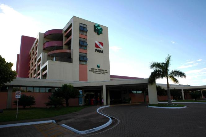A Pró-Saúde está com vagas abertas para os cargos de fisioterapeuta e técnico de enfermagem no Hospital Regional do Baixo Amazonas (HRBA), em Santarém (PA). 

FOTO: SIDNEY OLIVEIRA / ARQUIVO AG. PARÁ
DATA: 15.04.2019
SANTARÉM - PARÁ <div class='credito_fotos'>Foto: SIDNEY OLIVEIRA / ARQUIVO AG. PARÁ   |   <a href='/midias/2019/originais/ec21e548-88af-4a5a-a178-23711cacdbeb.jpg' download><i class='fa-solid fa-download'></i> Download</a></div>