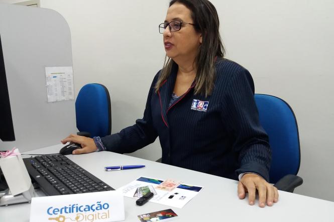 O presidente da Imprensa Oficial do Estado (IOE), Jorge Panzera, se reúne nesta sexta-feira (22), às 15h, com o prefeito de Santarém, Nélio Aguiar, que está à frente da Federação das Associações dos Municípios do Estado do Pará (Famep) e com representantes da Associação dos Municípios da Calha Norte (Amucan) e da Associação dos Municípios do Oeste do Pará (Amut).



FOTO: ASCOM / IOE
DATA: 21.03.2019
SANTARÉM - PARÁ

 <div class='credito_fotos'>Foto: ASCOM IOE   |   <a href='/midias/2019/originais/ecf8309a-d8e8-40ec-86b4-86ed6af7f8ba.jpg' download><i class='fa-solid fa-download'></i> Download</a></div>