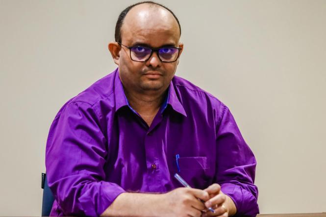 As premissas e metas fiscais que deverão ser estabelecidas pela Lei de Diretrizes Orçamentárias (LDO) 2020 foram discutidas, na manhã desta terça-feira (16), durante audiência pública realizada pela Secretaria de Estado de Planejamento (Seplan). A oitiva, realizada no auditório do Instituto de Gestão Previdenciária do Estado do Pará (Igeprev), reuniu quase 160 pessoas. Na ocasião, o público pode apresentar sugestões e fazer questionamentos relacionados ao projeto de lei.
Na foto Paulo Araujo.

FOTO: MAYCON NUNES / AGÊNCIA PARÁ
DATA: 16.04.2019
BELÉM - PARÁ <div class='credito_fotos'>Foto: Maycon Nunes / Ag. Pará   |   <a href='/midias/2019/originais/f54e1516-6b53-426a-b963-248f1ddfadd4.jpg' download><i class='fa-solid fa-download'></i> Download</a></div>