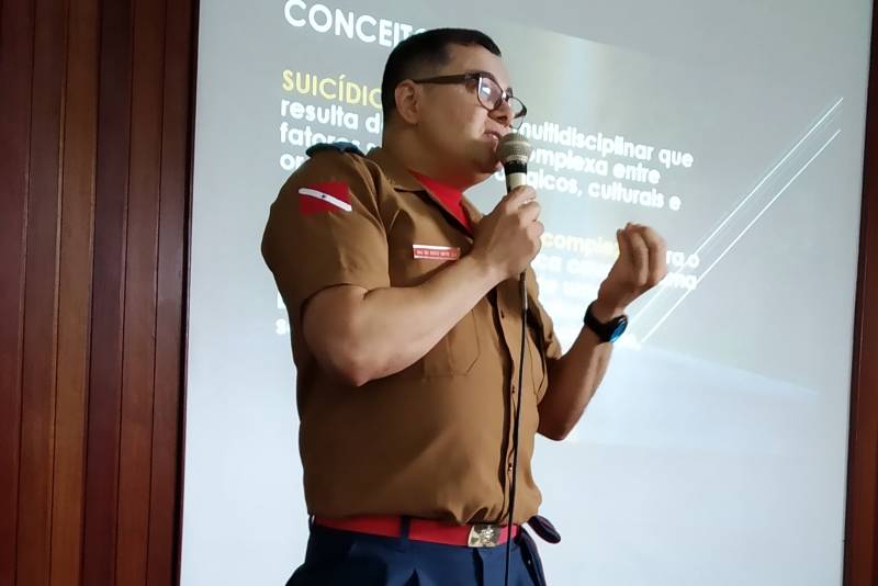 Em alusão ao Setembro Amarelo, mês de prevenção ao suicídio, o Corpo de Bombeiros Militar do Pará realizou, nesta sexta-feira (13), o 1° Seminário Paraense de Salvamento em Tentativas de Suicídio.