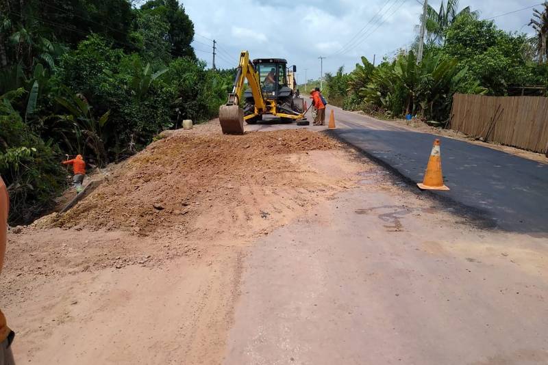 A Secretaria de Estado de Transportes (Setran) iniciou, este mês de setembro, os serviços de conservação da PA-409, no município de Abaetetuba