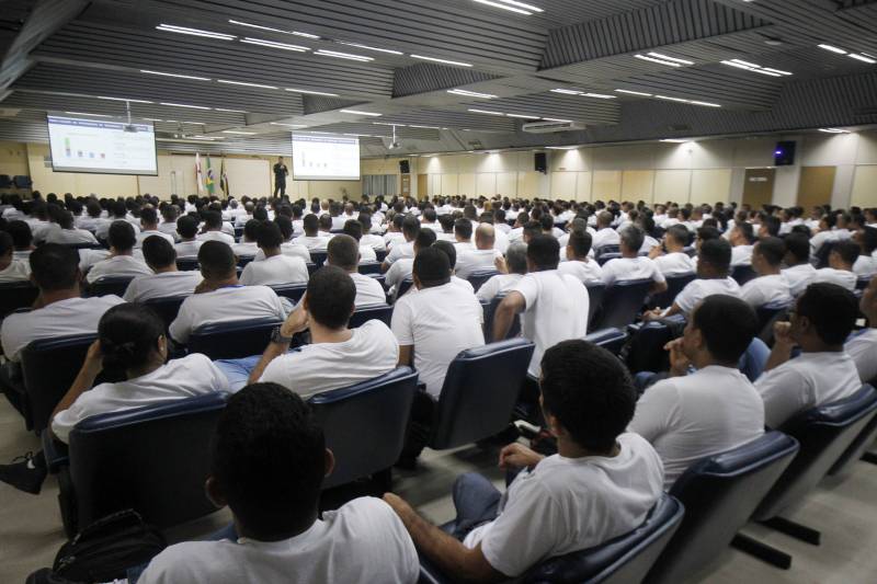 Candidatos aprovados no concurso C-199/2, que estão em processo de formação pelo Estado, foram contemplados com uma ampla programação na segunda-feira (23), na Fundação Cultural do Pará (Centur), em Belém.