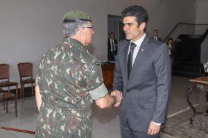 galeria: Comandante-geral do Exército faz sua primeira visita ao governador do Pará