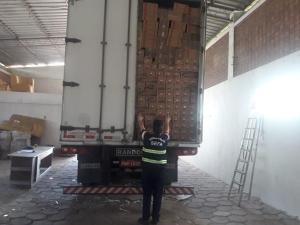 galeria: Sefa apreende 60 mil pacotes de fumo na divisa do Pará com o Maranhão