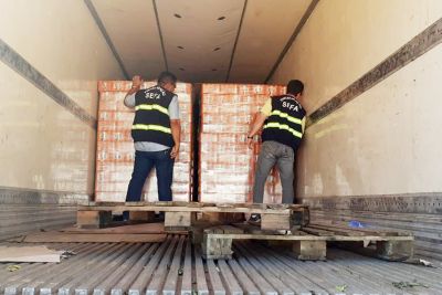 notícia: Sefa apreende quase 100 mil latas de cerveja em Marabá