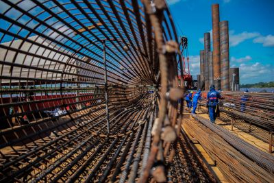 notícia: Reconstrução da ponte tem frentes de trabalho no Pará, Ceará e São Paulo