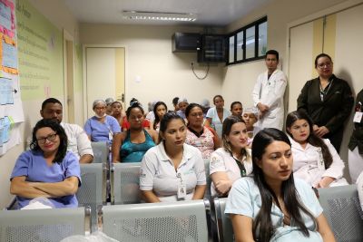 notícia: Hospital Materno-Infantil oferece 1º curso de Banho de Ofurô em bebês