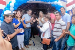 galeria: Governo entrega escola reformada e ampliada em Primavera