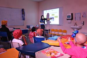 notícia: Crianças em tratamento contra o câncer aprendem protocolos de segurança