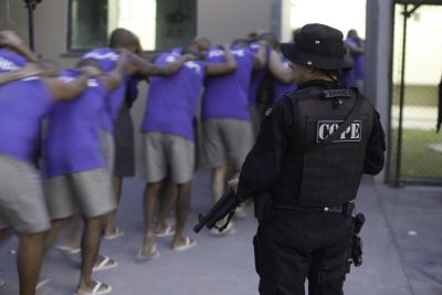 galeria: Transferência de presos - Abaetetuba