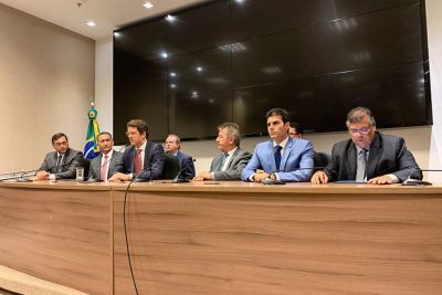 notícia: Governadores da Amazônia Legal se reúnem com ministro do Meio Ambiente 
