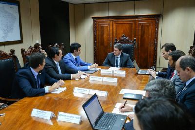 notícia: Governo garante em Brasília conclusão de obras que vão melhorar infraestrutura de transporte