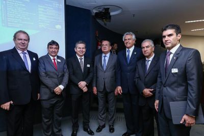 notícia: Governadores conseguem da União compensação por perdas da Lei Kandir