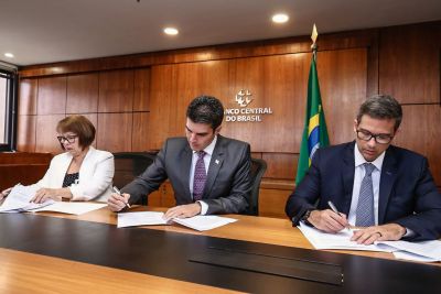 notícia: Pará adere a projeto nacional e vai inserir educação financeira no currículo das escolas públicas