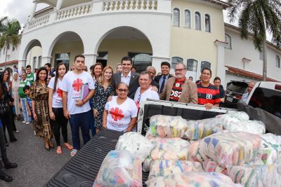 notícia: Governo do Pará entrega seis toneladas de alimentos para instituições sociais