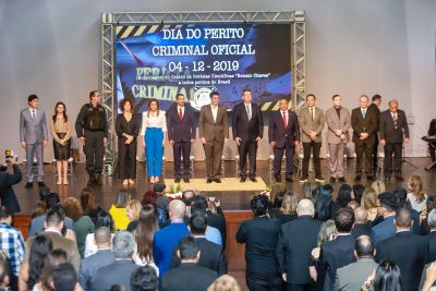 notícia: Estado anuncia investimentos que valorizam o trabalho do perito criminal