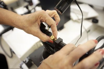 notícia: Polícia Científica abre PSS para perito médico legista