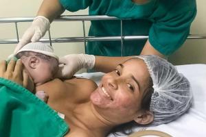 galeria: A importância dos cuidados com a saúde do bebê em sua primeira hora de vida