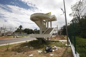 notícia: Trânsito será interditado para instalação de passarela na João Paulo II