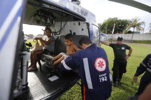 galeria: Graesp resgata com agilidade criança acidentada no Rio Arapiuns