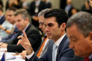 notícia: Evento reúne chefes do Poder Executivo em Brasília