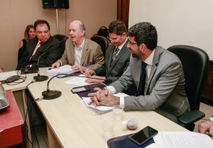 notícia: Comissões da Alepa aprovam projetos que simplificam legislação tributária