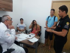 notícia: Centro de reabilitação investe em  inclusão para comunicação em Libras