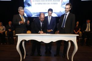 galeria: Governo garante que, agora, verticalização mineral será concretizada