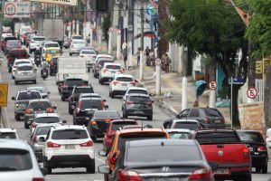 notícia: Licenciamento de veículos com placas de finais 73, 83 e 93 vai até sexta (10)
