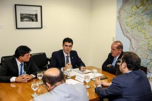 galeria: Governador pede ajuda à União para reconstrução da ponte sobre o Rio Moju