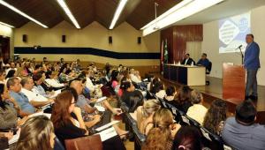 notícia: Técnicos debatem planejamento das redes de atenção do SUS no Pará