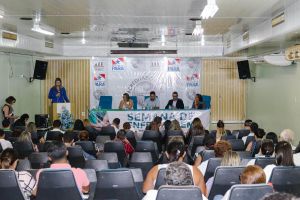 notícia: Profissionais de enfermagem da Santa Casa comemoram suas atividades