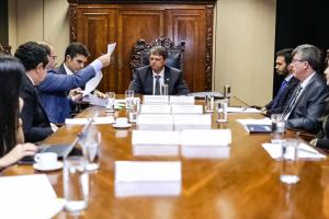 notícia: Estado assegura investimentos federais para obras de infraestrutura