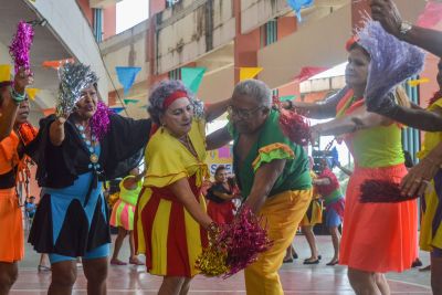 notícia: Arraial junino do Vida Ativa leva alegria para idosos
