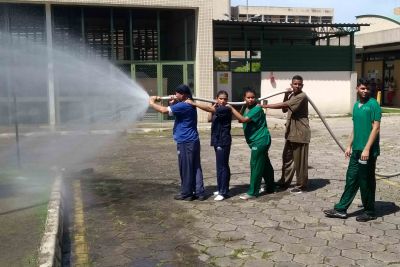 notícia: Mais 100 profissionais estão aptos para atuar na brigada de incêndio do Metropolitano