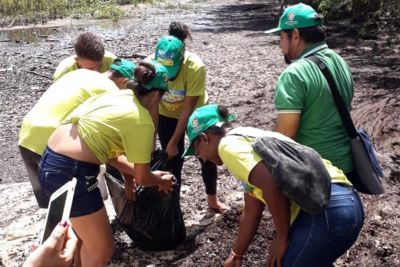 notícia: Projeto Verão Legal promove ações educativas na Praia de Beja