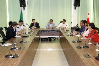 notícia: Órgãos estaduais e ONG debatem ações para APA Triunfo do Xingu