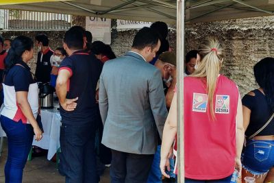 notícia: Governo acompanha atendimento e reforça assistência às famílias