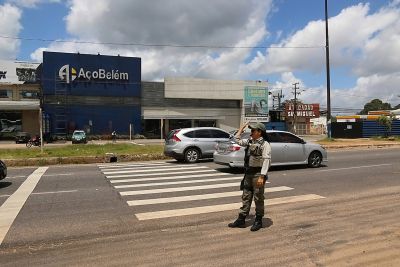 notícia: Faixa de pedestre oferece mais segurança para travessia no KM-04 da BR-316