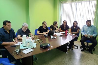 notícia: Iasep discute melhorar serviço de cotas para consultas e exames