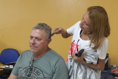 notícia: Ophir Loyola celebra os pais com serviços de beleza e bem-estar