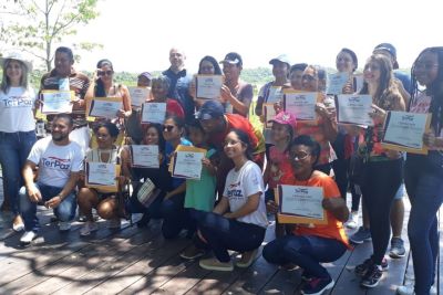 notícia: Novos agentes ambientais recebem certificação no bairro da Cabanagem