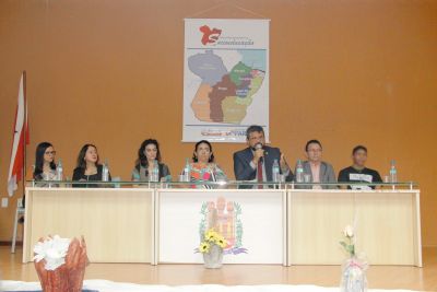 notícia: Encontro debate a política socioeducativa em meio aberto no Baixo-Amazonas