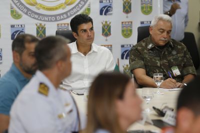 notícia: Governo e Forças Armadas instalam centro de combate ao desmatamento