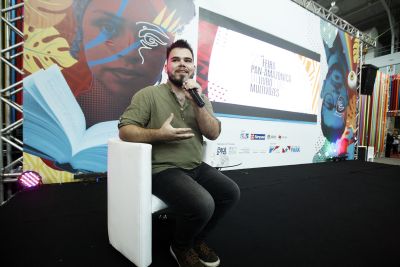 notícia: Estudioso aborda o teatro paraense e as temáticas de gênero e sexualidade