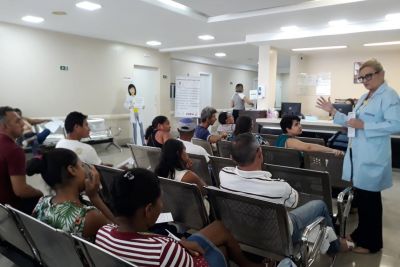 notícia: Hospital Jean Bitar comemora dia do psicólogo com palestra para usuários